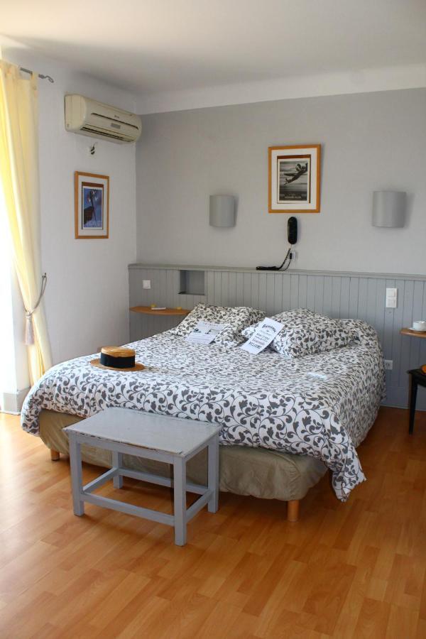 Hotel Residence Larroque Caussade Exterior foto